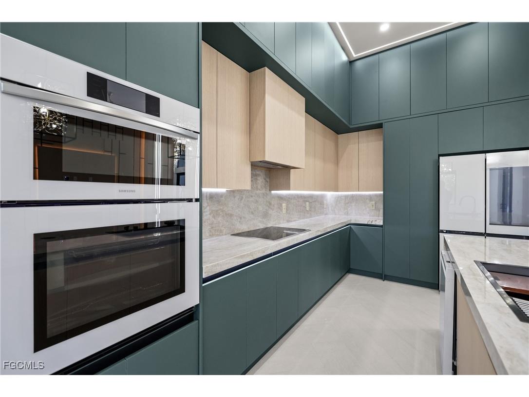 3535 SW 4th Lane Cape Coral FL 33991 2025004840 image17