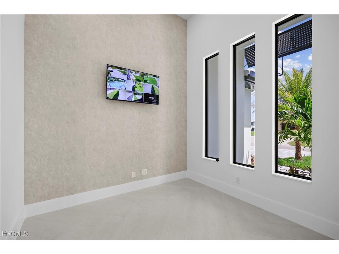 3535 SW 4th Lane Cape Coral FL 33991 2025004840 image20