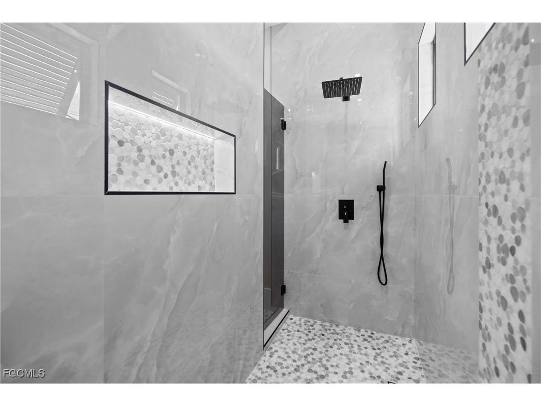 3535 SW 4th Lane Cape Coral FL 33991 2025004840 image28