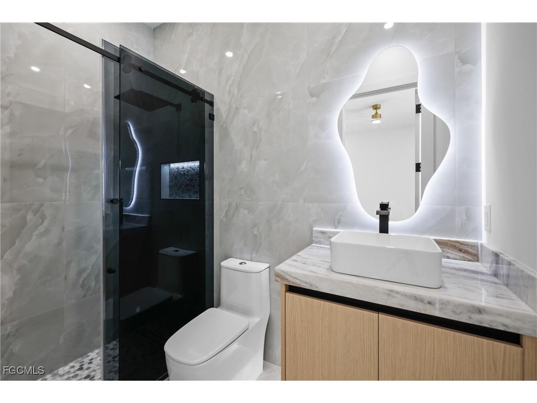 3535 SW 4th Lane Cape Coral FL 33991 2025004840 image35