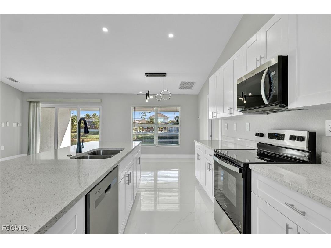 3537 NE 21st Avenue Cape Coral FL 33909 2026003686 image13