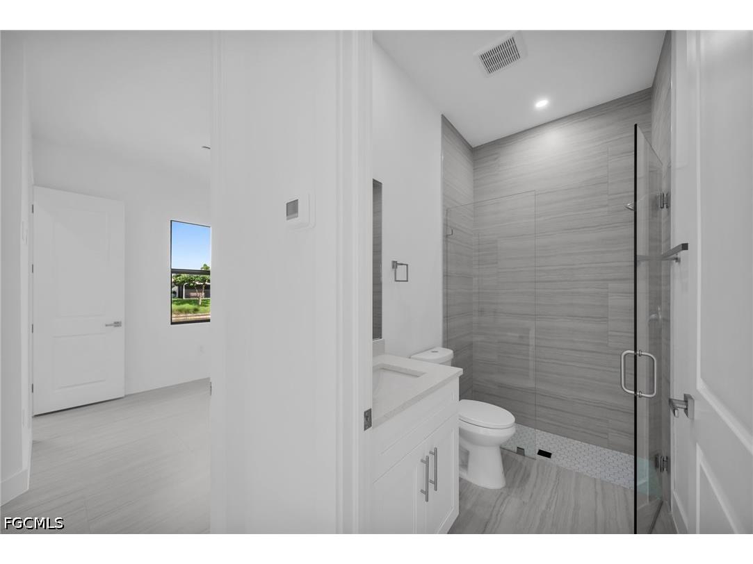 3539 NE 14th Place Cape Coral FL 33909 2026018571 image23
