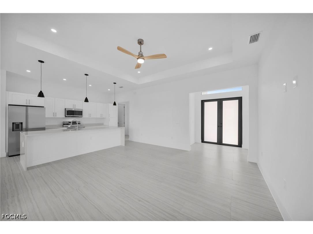 3539 NE 14th Place Cape Coral FL 33909 2026018571 image4