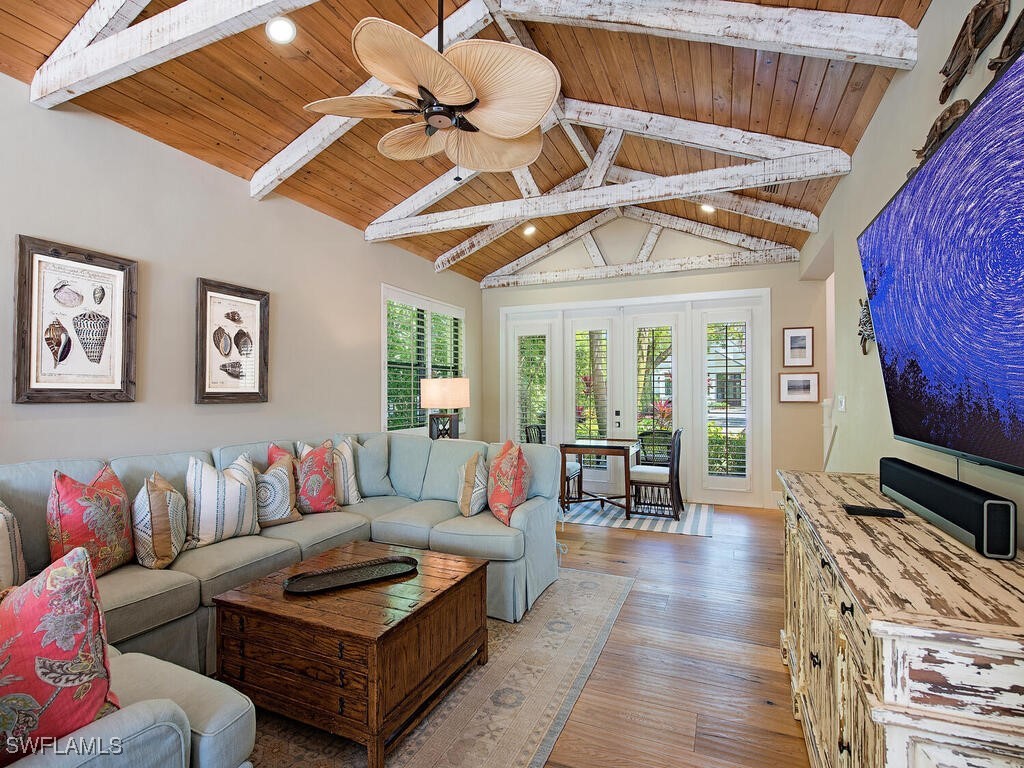 354 1st Avenue N Naples FL 34102 225075485 image2