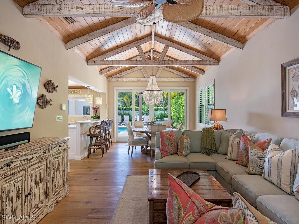 354 1st Avenue N Naples FL 34102 225075485 image5