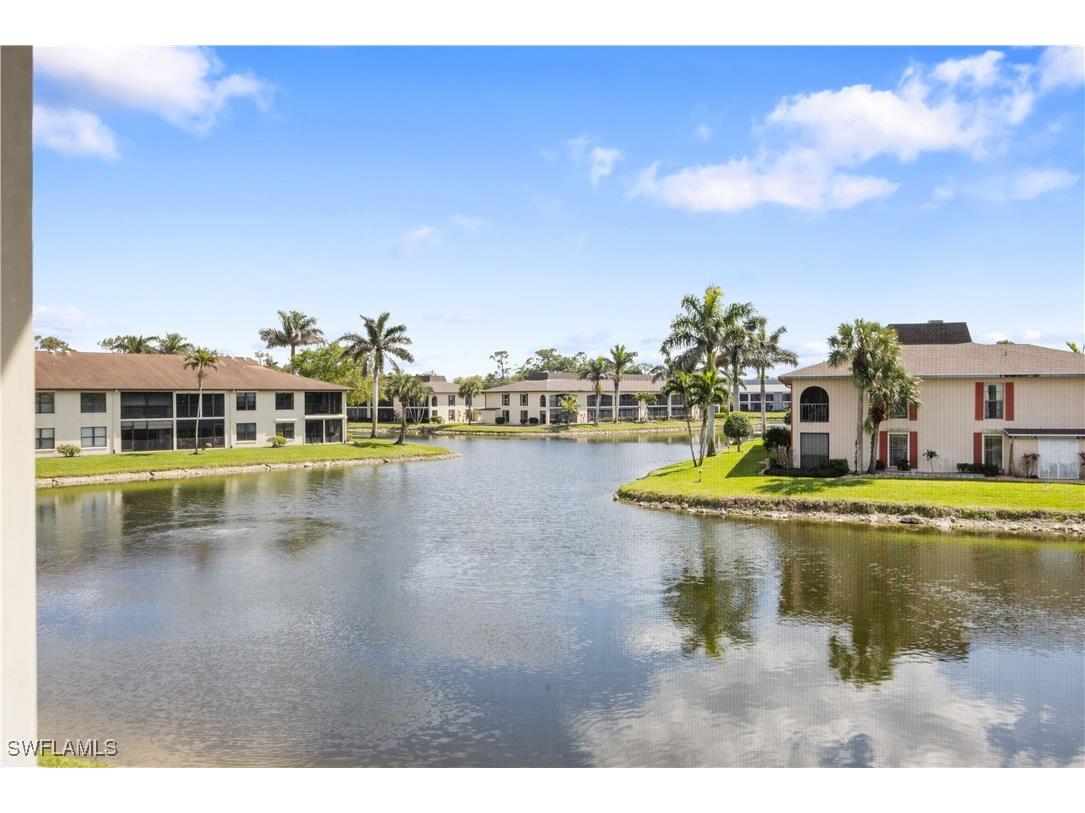 354 Charlemagne Boulevard #E202 Naples FL 34112 225022568 image1