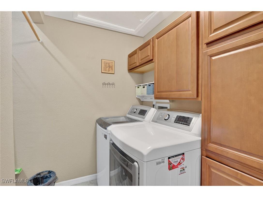 354 Dover Place #202 Naples FL 34104 225081156 image21