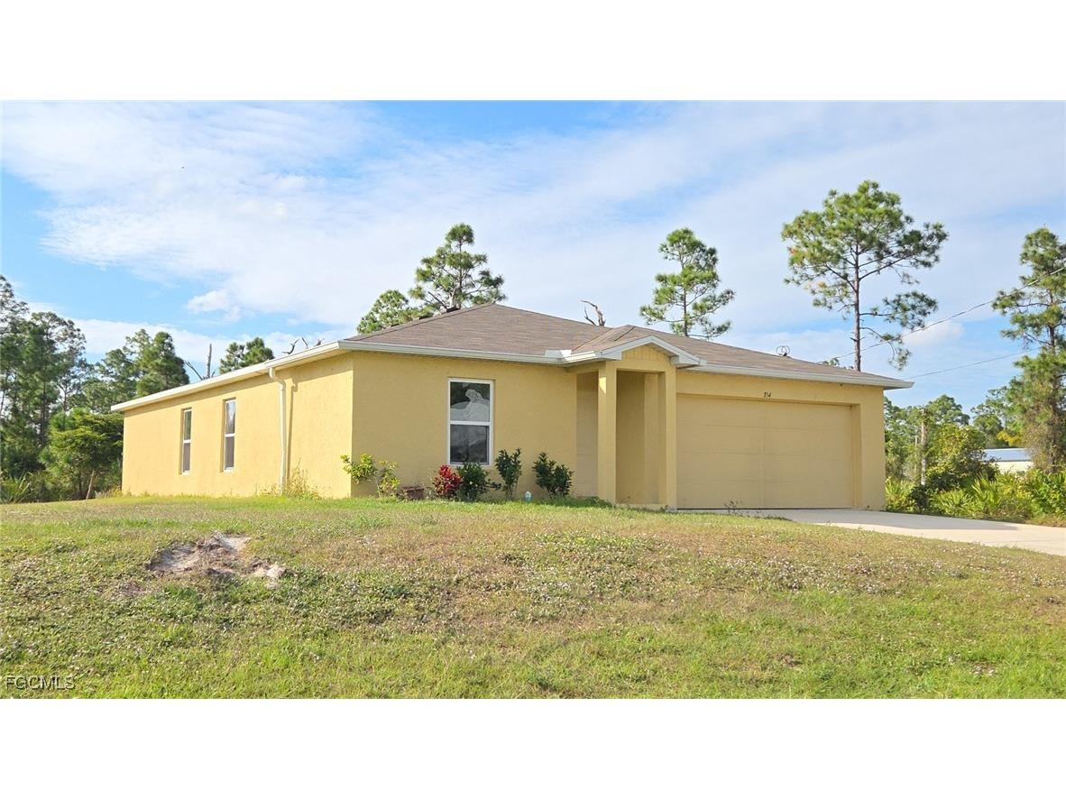 354 Western Avenue S Lehigh Acres FL 33974 2025022820 image1