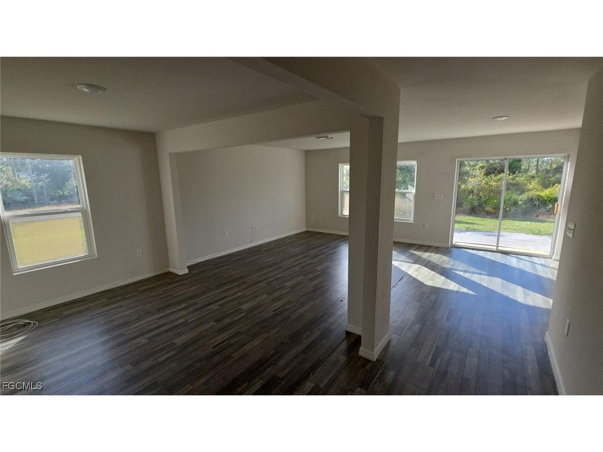 354 Western Avenue S Lehigh Acres FL 33974 2025022820 image10