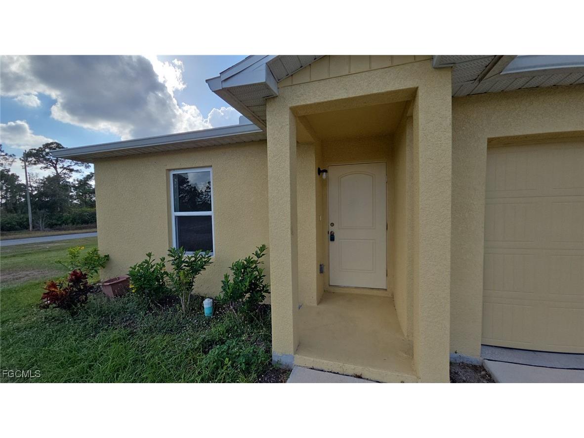 354 Western Avenue S Lehigh Acres FL 33974 2025022820 image7