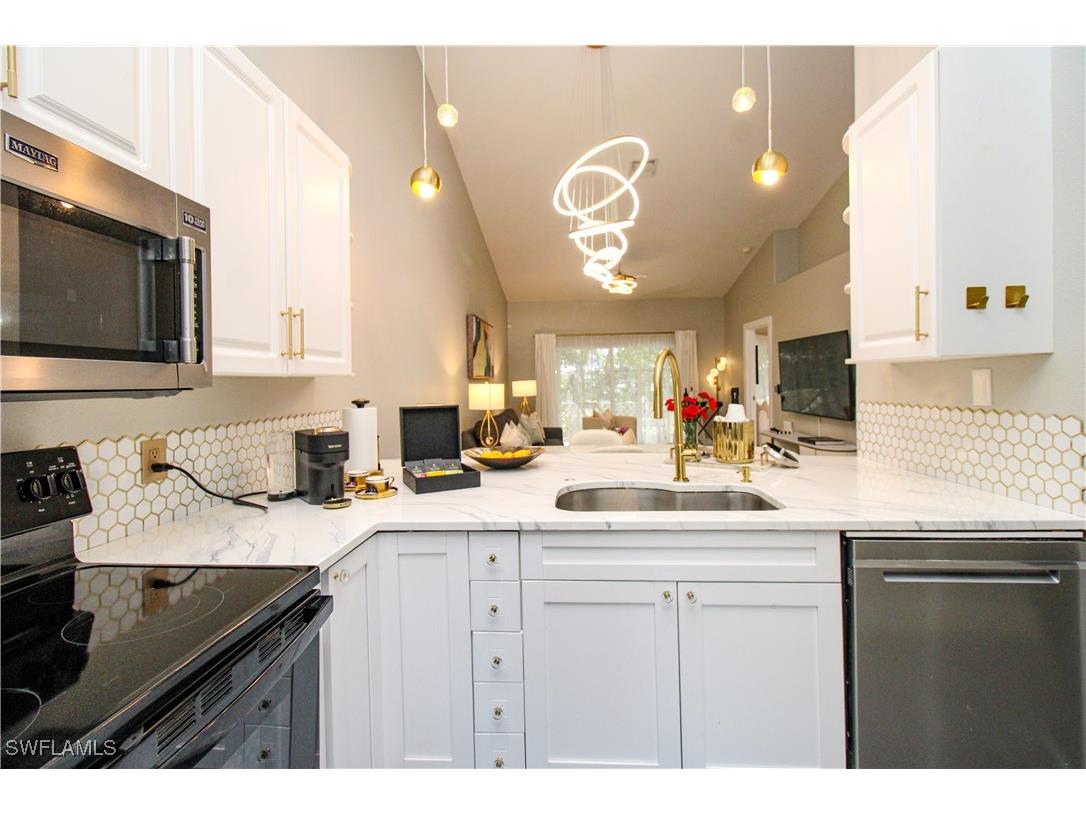 3540 Avion Woods Court #402 Naples FL 34104 225083497 image8