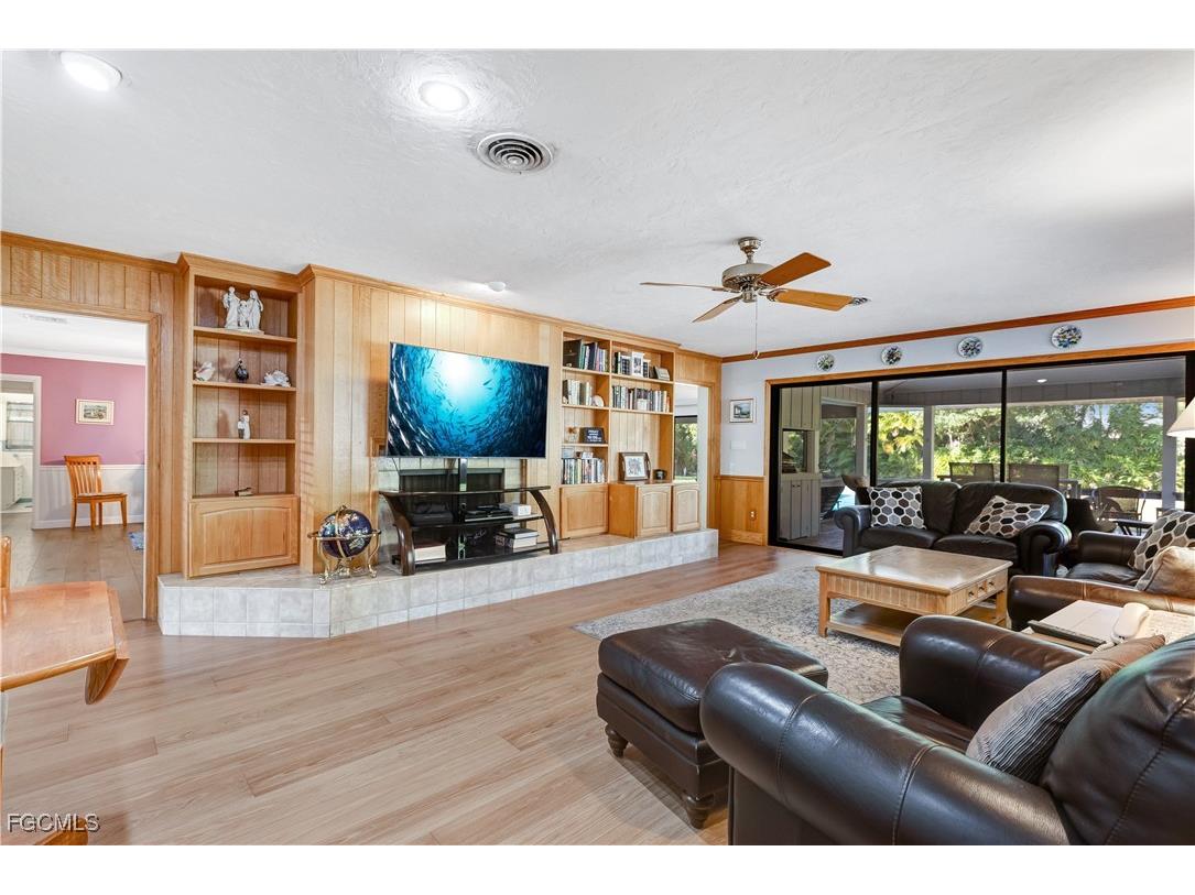 3540 Avocado Drive Fort Myers FL 33901 2025024220 image3