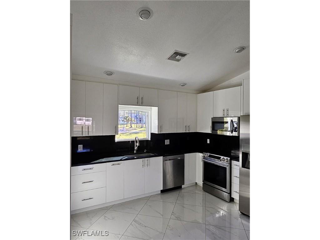  Naples FL 34117 225084904 image8