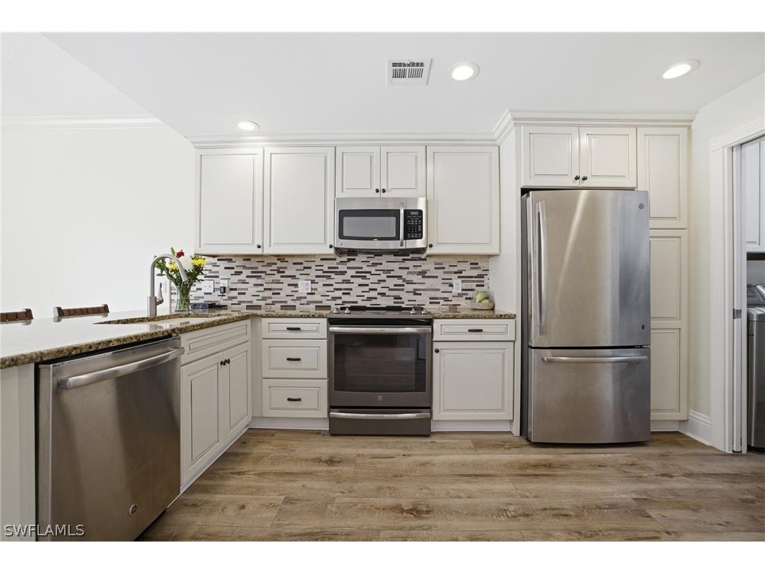 3542 Zanzibar Way Naples FL 34119 226007546 image7