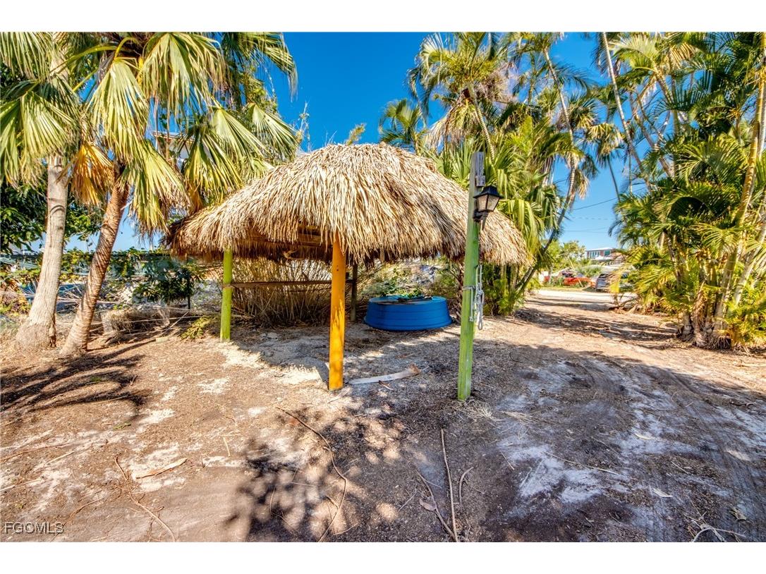 3544 Emerald Avenue Saint James City FL 33956 2025024059 image25