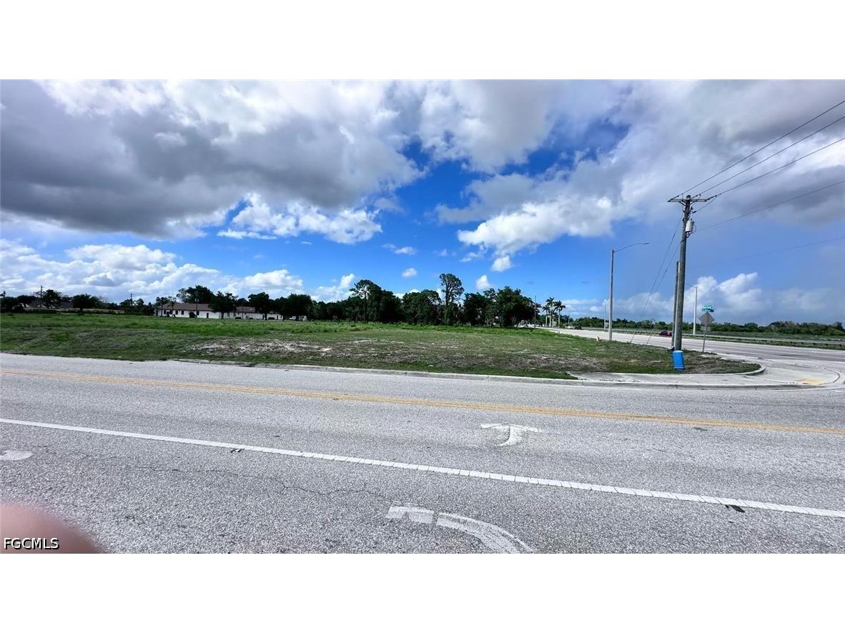 3545 Canal Street Fort Myers FL 33916 2026016316 image13