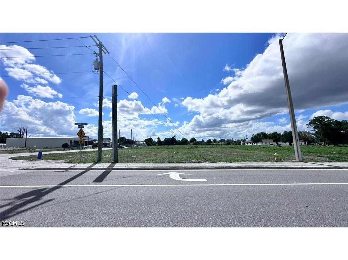 3545 Canal Street Fort Myers FL 33916 2026016316 image7
