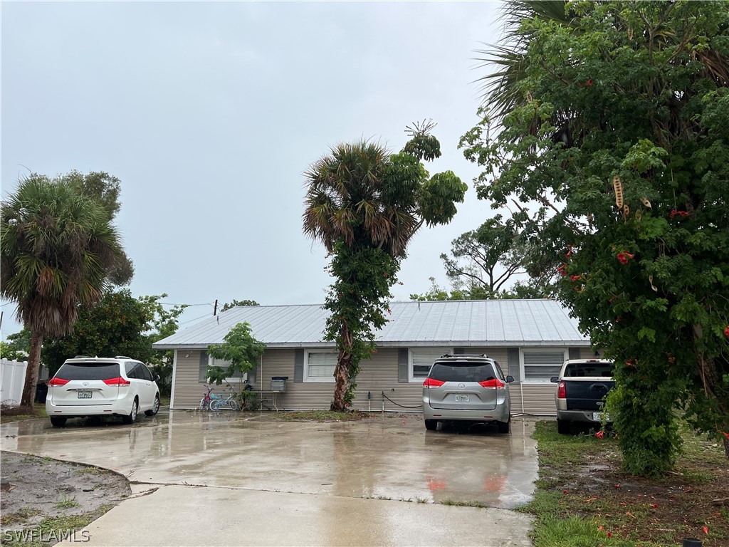 3548/3550 Brink Circle Bonita Springs FL 34134 224054390 image1