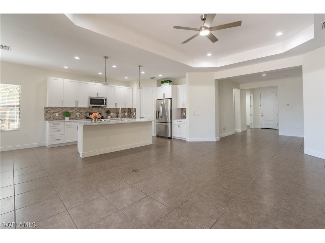 3549 Canopy Circle Naples FL 34120 226012172 image10