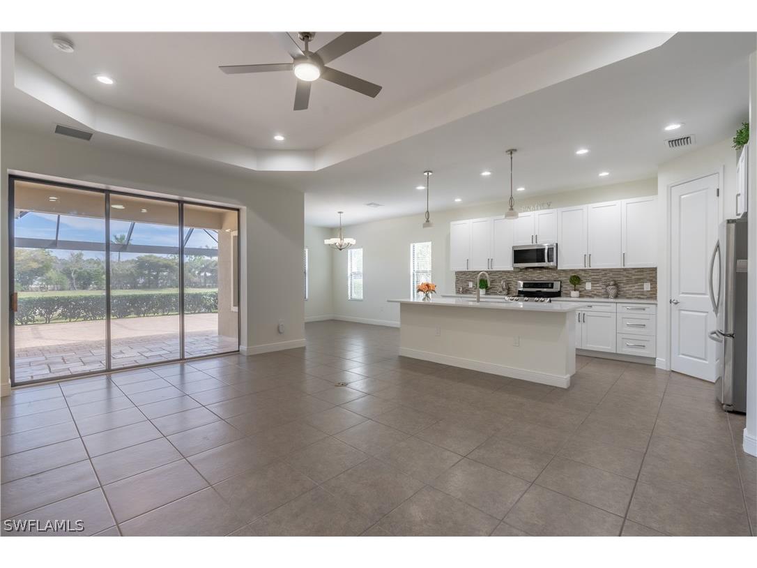 3549 Canopy Circle Naples FL 34120 226012172 image8
