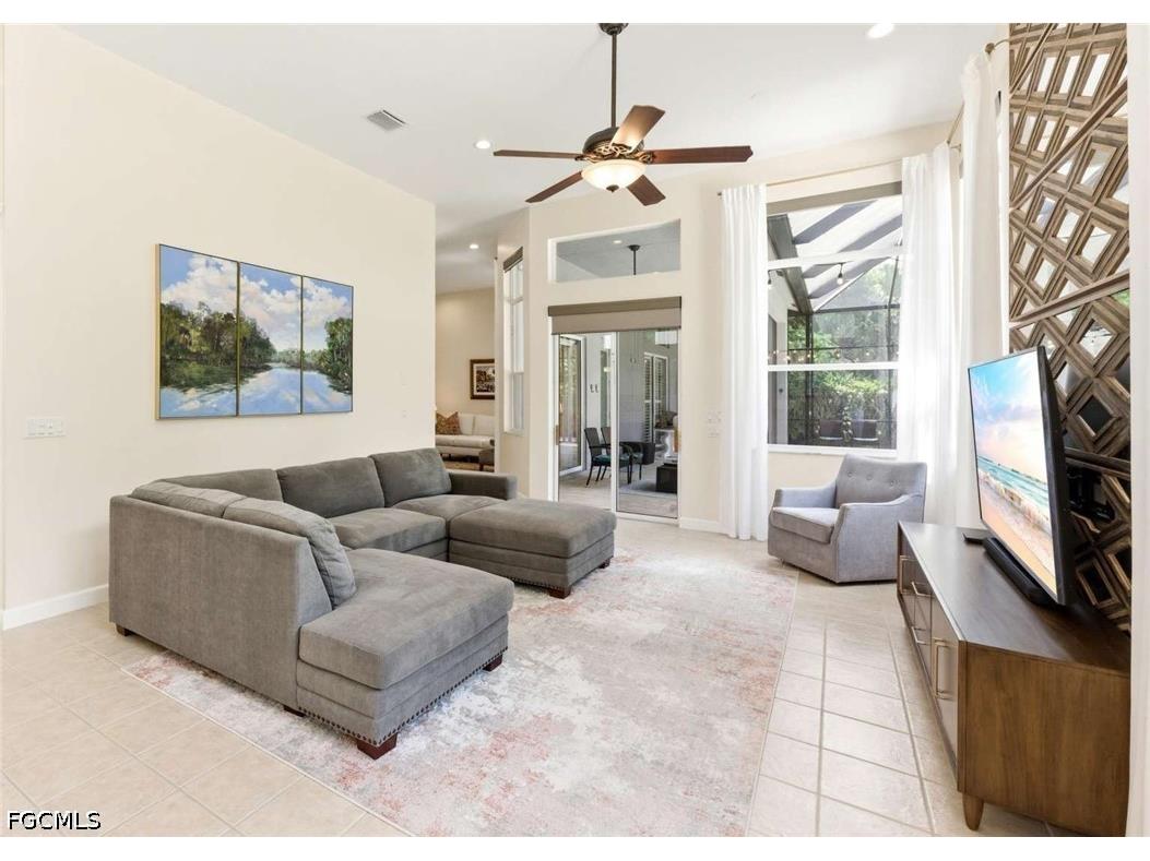 355 14th Avenue NE Naples FL 34120 2026015953 image23