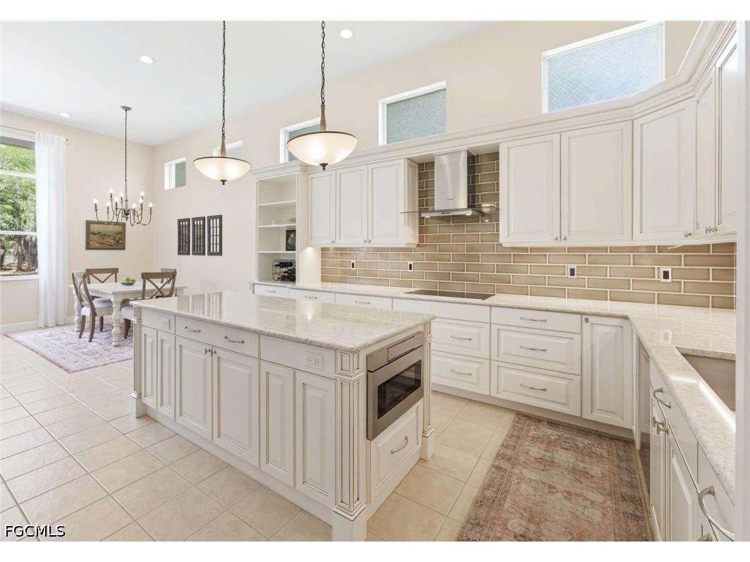 355 14th Avenue NE Naples FL 34120 2026015953 image6