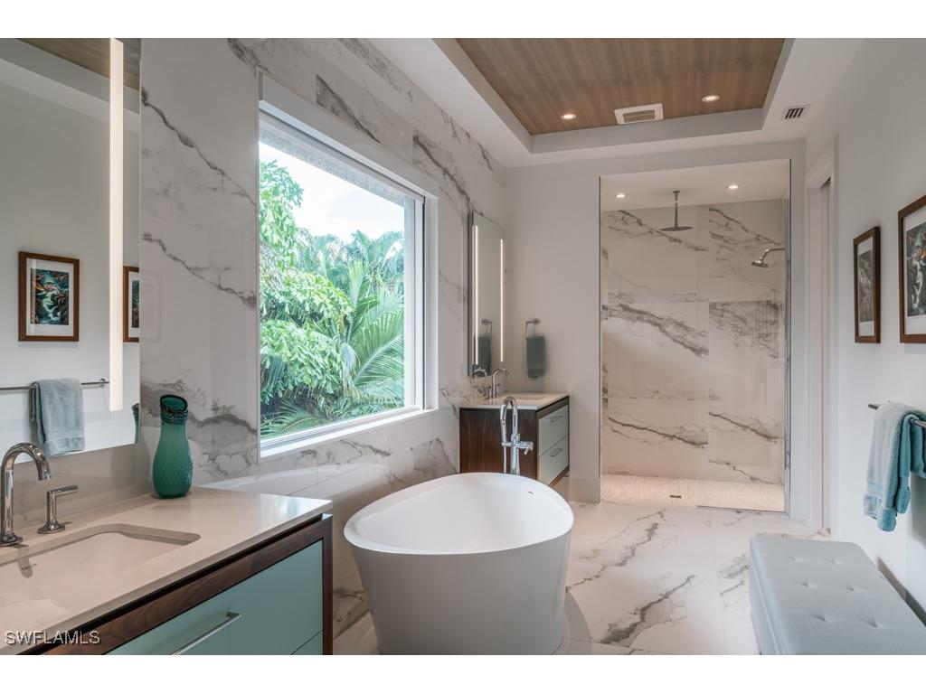 355 7th Avenue S Naples FL 34102 225073055 image16