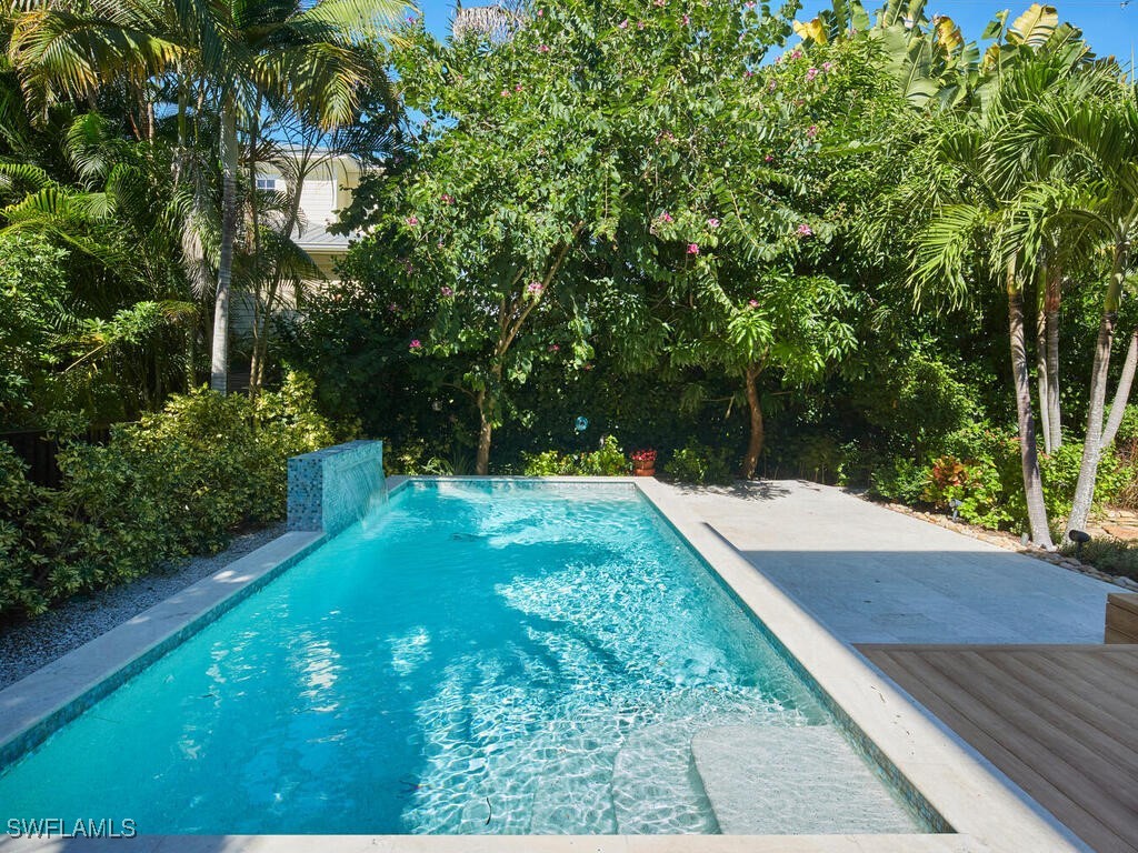 355 7th Avenue S Naples FL 34102 225073055 image29