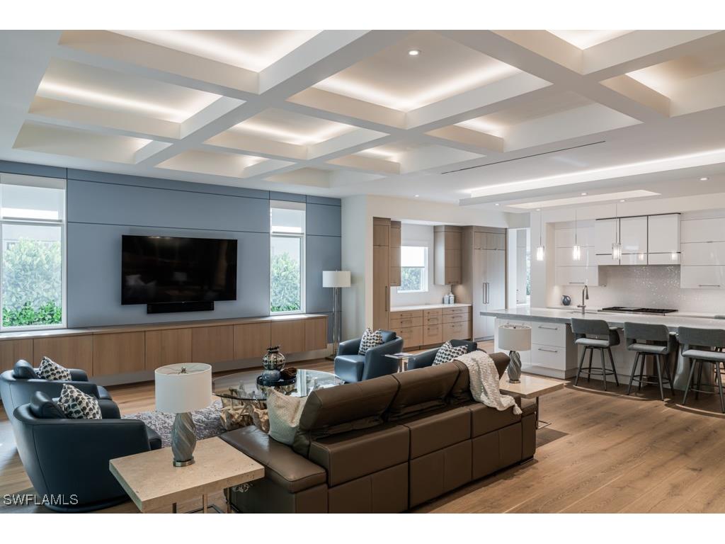 355 7th Avenue S Naples FL 34102 225073055 image5