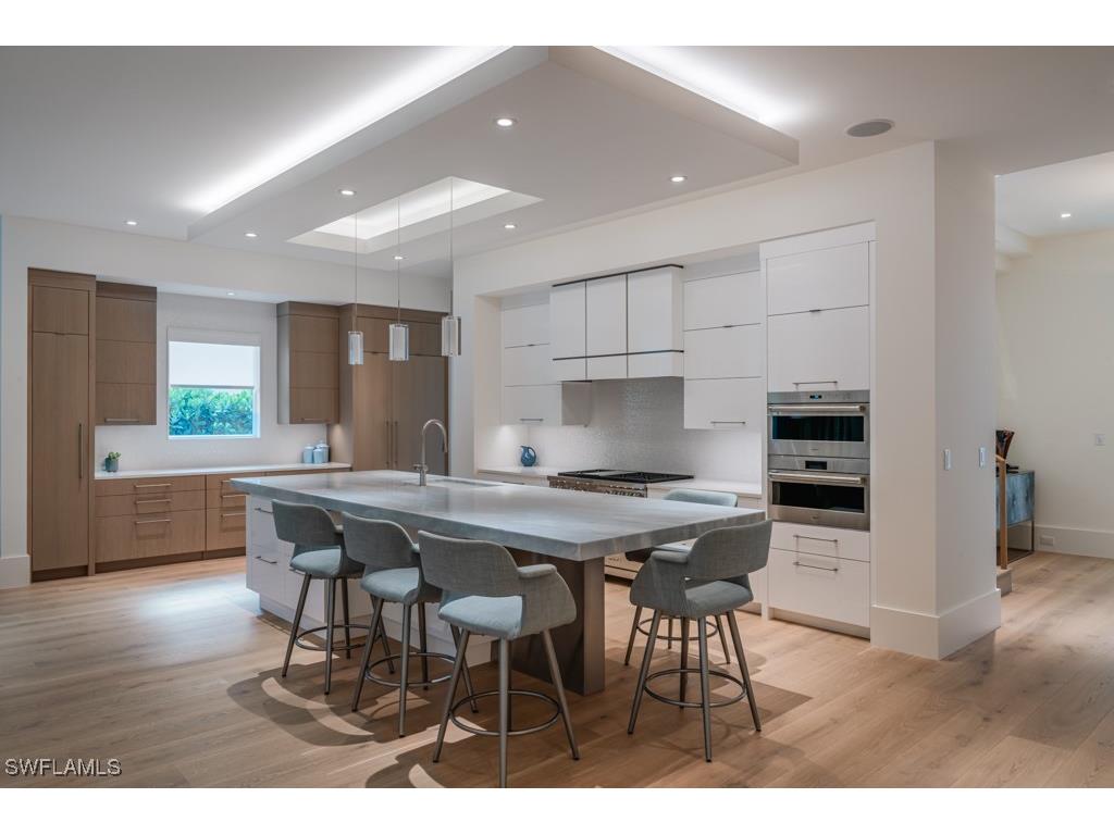 355 7th Avenue S Naples FL 34102 225073055 image6