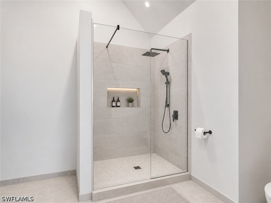 355 Bay Forest Drive #3A Naples FL 34110 225082368 image25