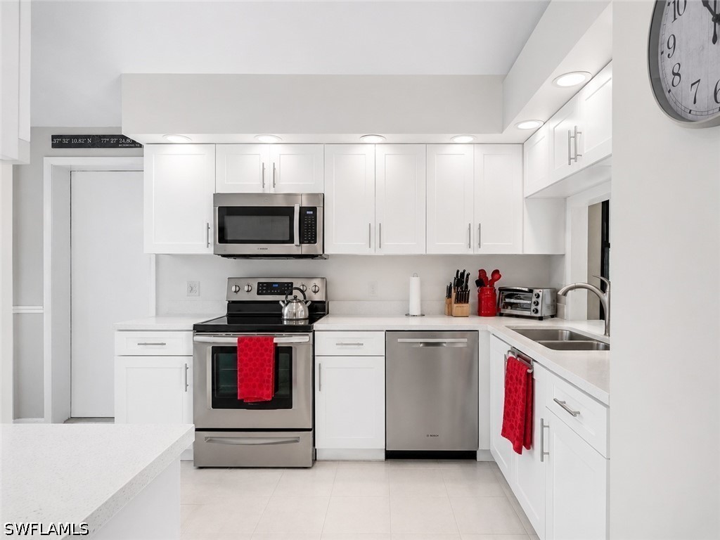 355 Bay Forest Drive #3A Naples FL 34110 225082368 image9