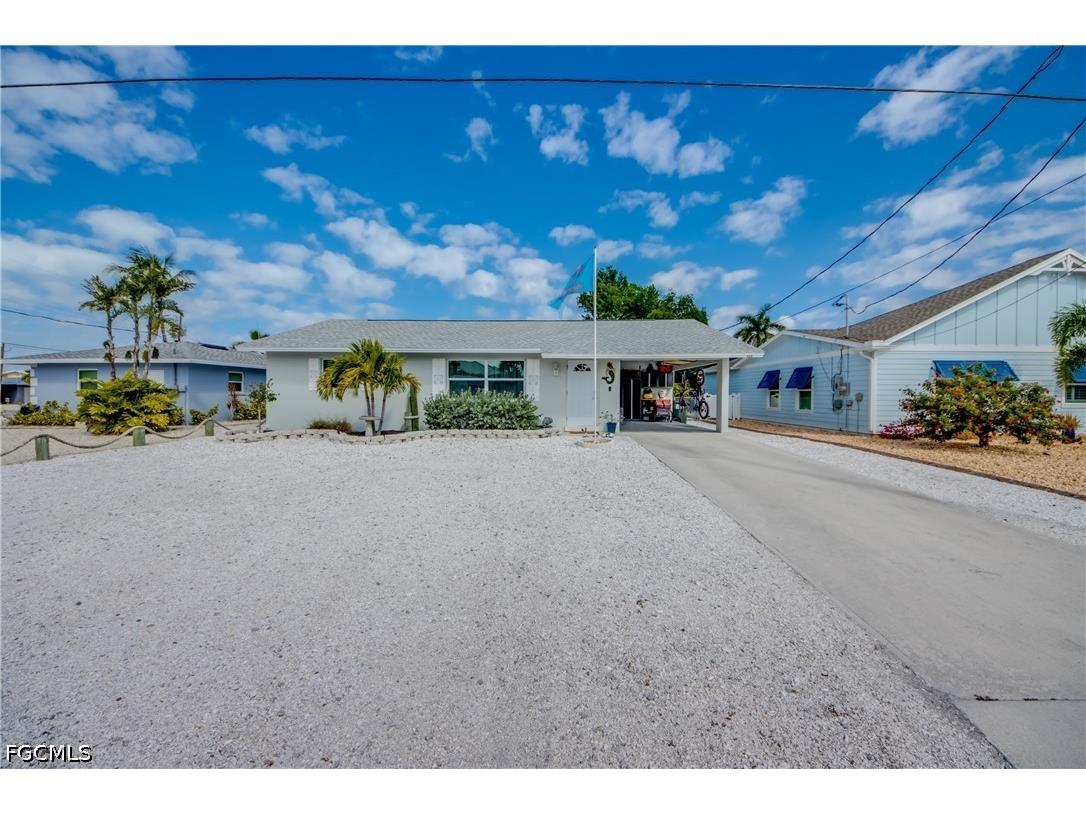 355 Donora Boulevard Fort Myers Beach FL 33931 2026018136 image1