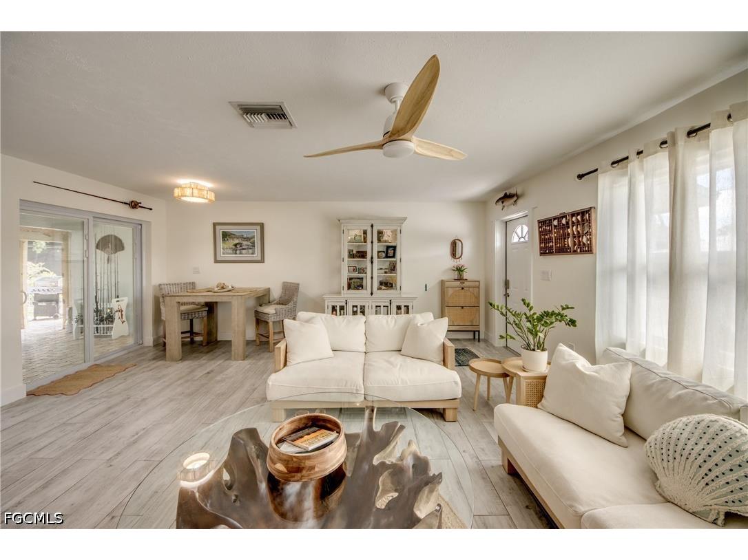 355 Donora Boulevard Fort Myers Beach FL 33931 2026018136 image6