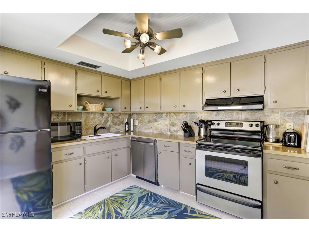 355 Palm Drive #732 Naples FL 34112 224037879 image10