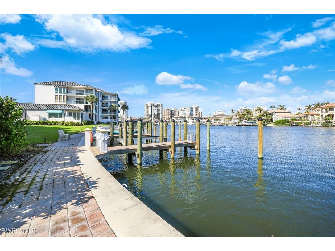 355 Park Shore Drive #1-114 Naples FL 34103 225067834 image28