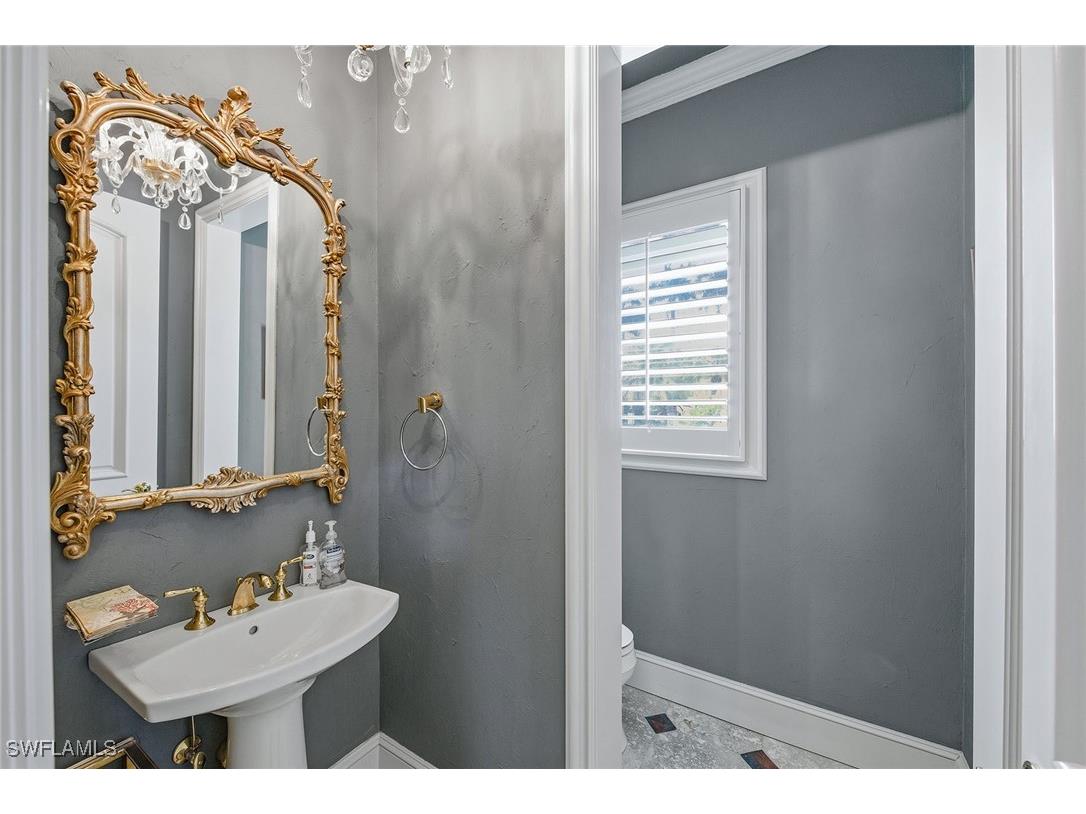 355 Sedgwick Court Naples FL 34108 226005979 image30