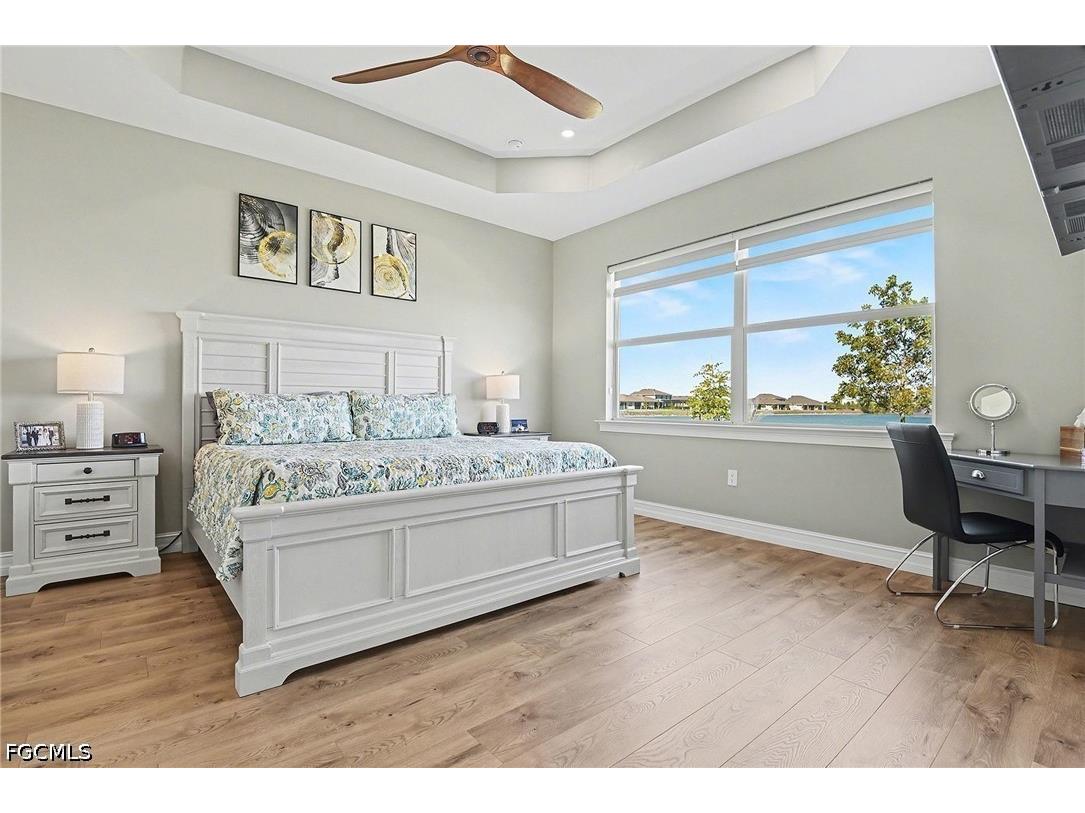 355 Spring Hill Lake Loop Cape Coral FL 33993 2026028069 image10