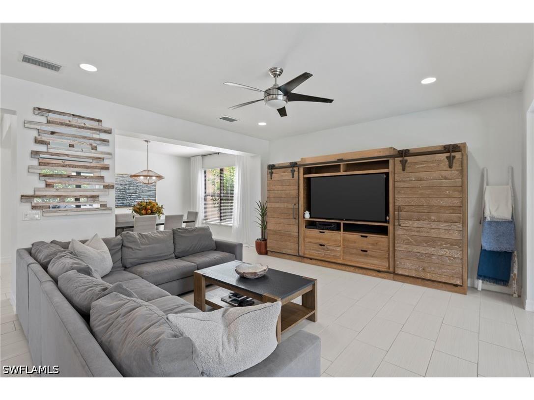 3551 Beaufort Court Naples FL 34119 226018549 image23