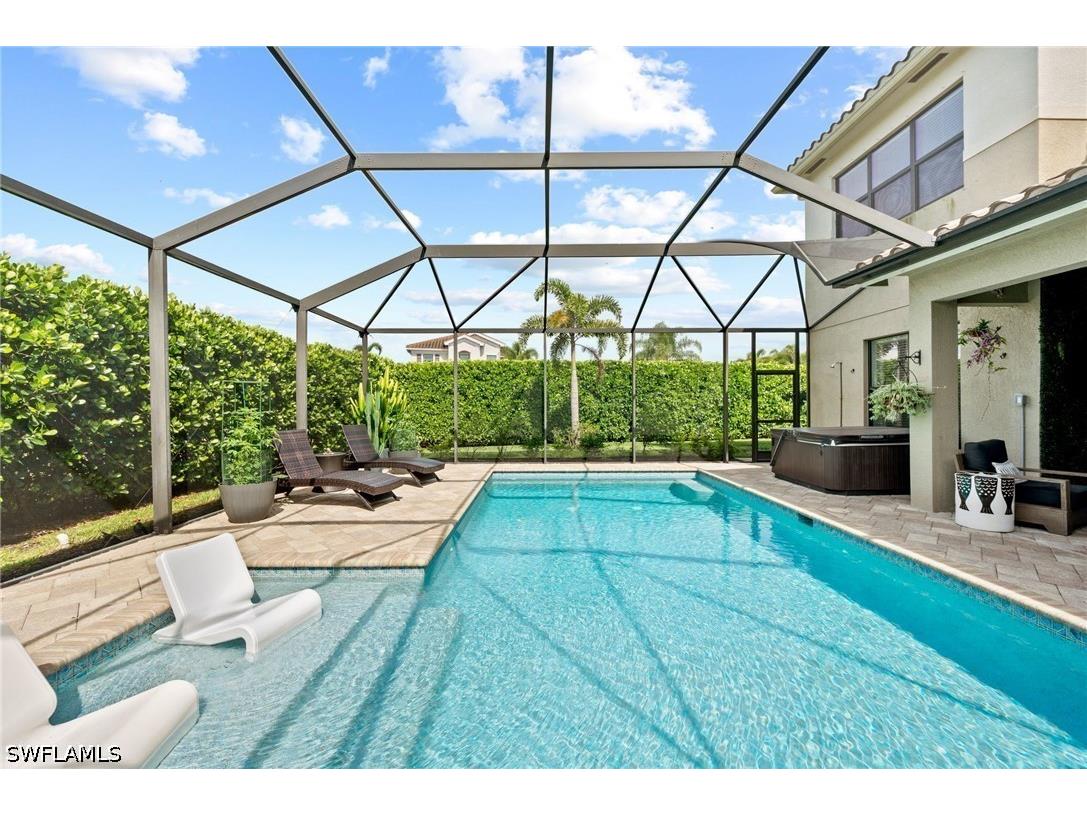 3551 Beaufort Court Naples FL 34119 226018549 image7