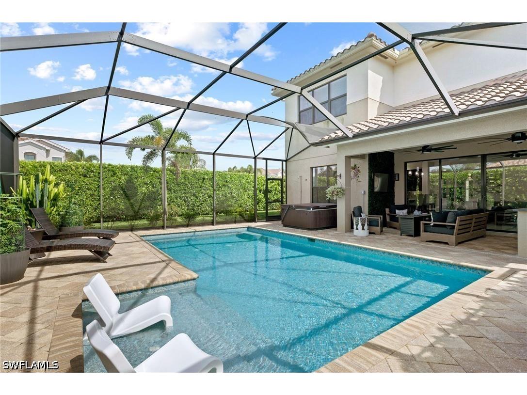 3551 Beaufort Court Naples FL 34119 226018549 image8