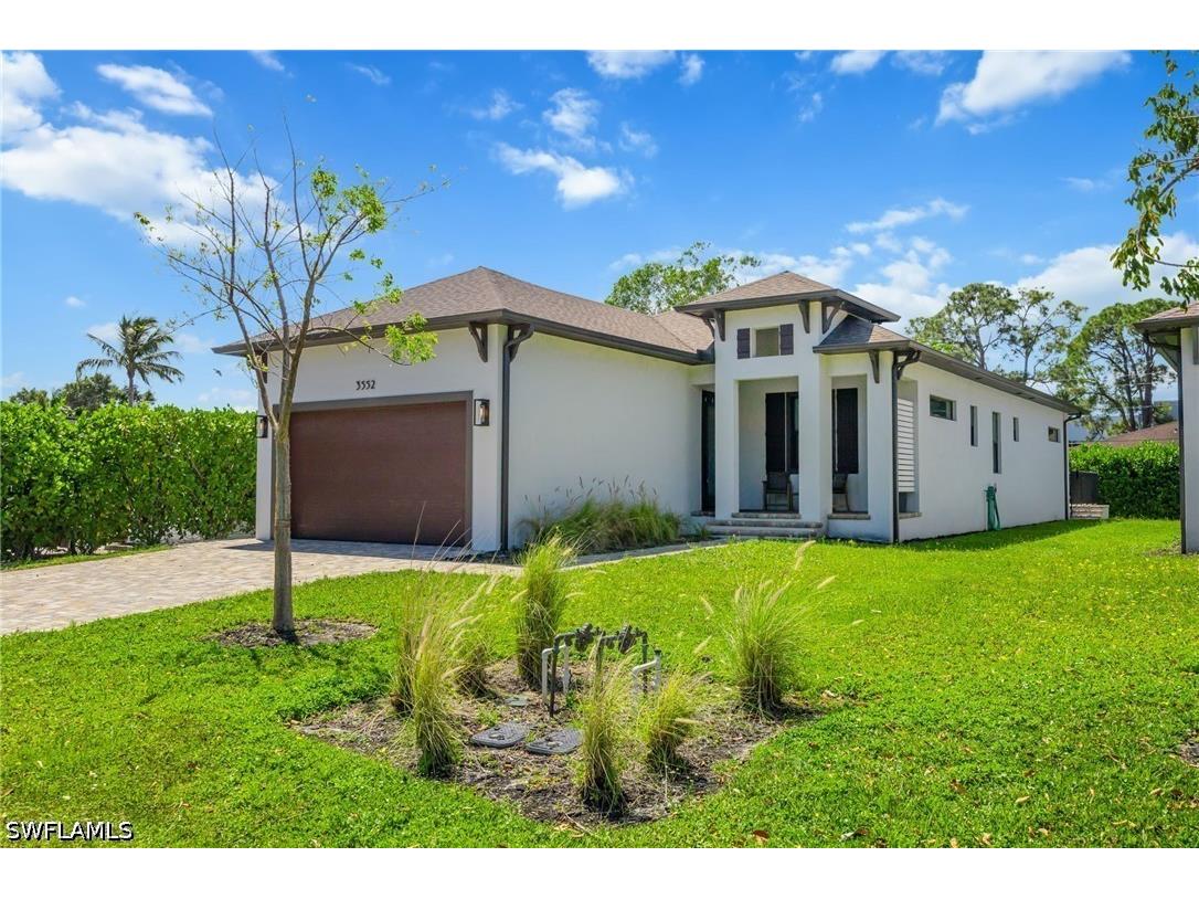 3552 Hibiscus Avenue Naples FL 34104 226017641 image1
