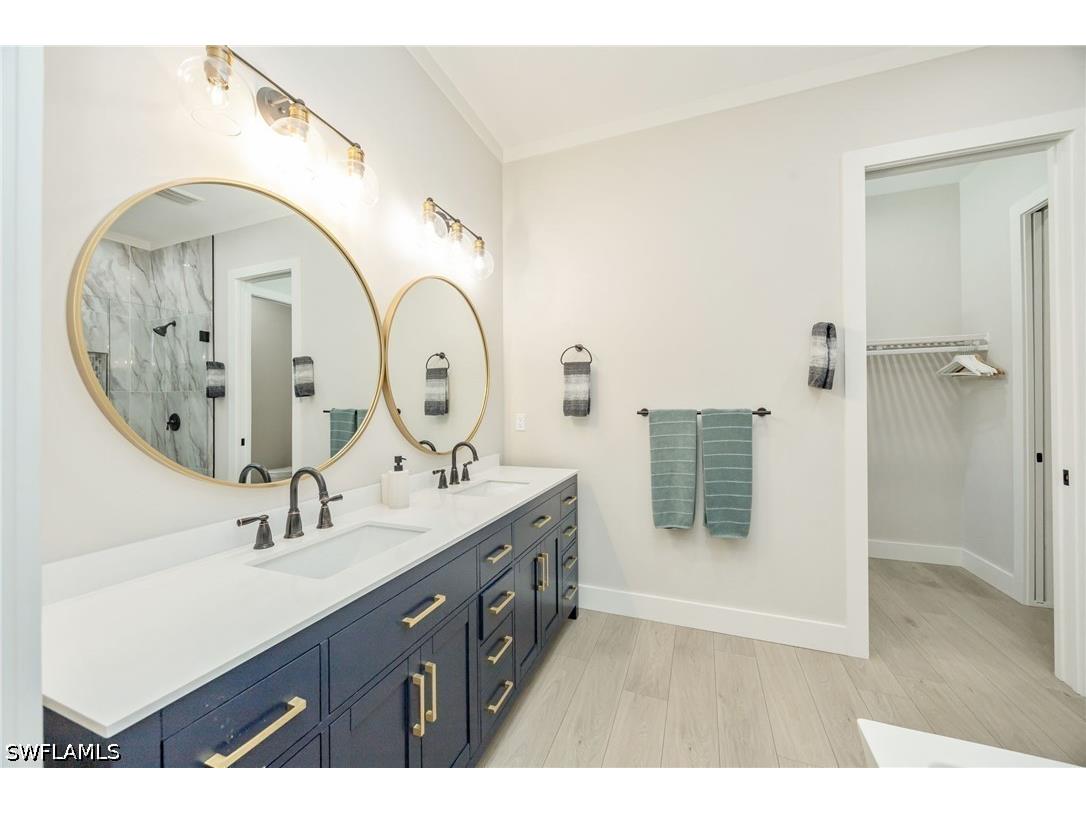 3552 Hibiscus Avenue Naples FL 34104 226017641 image15