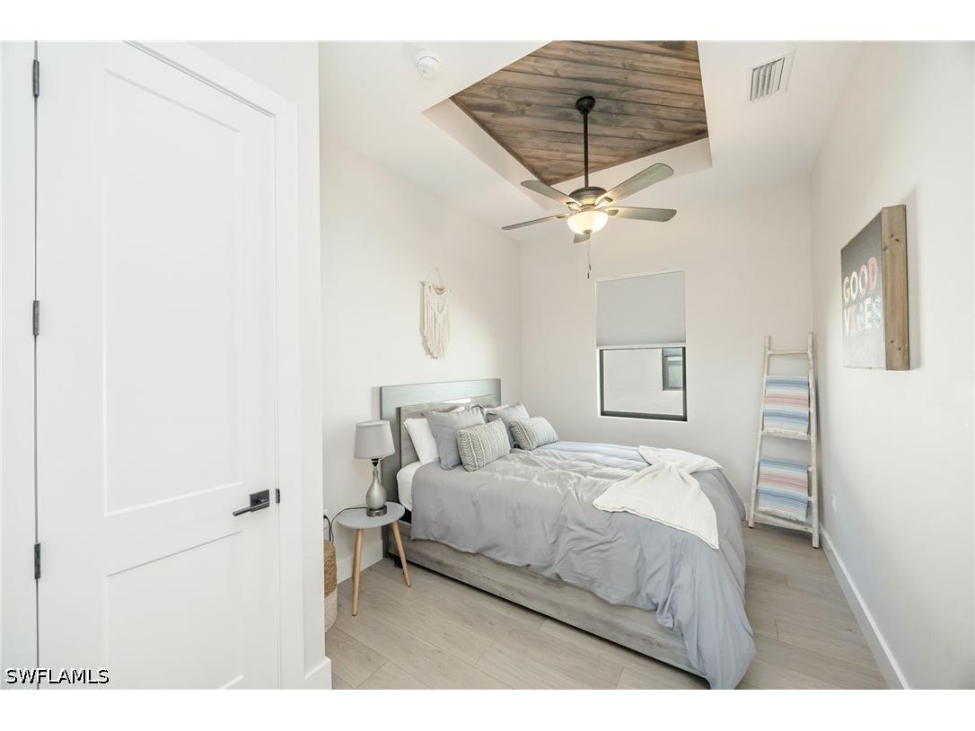 3552 Hibiscus Avenue Naples FL 34104 226017641 image16