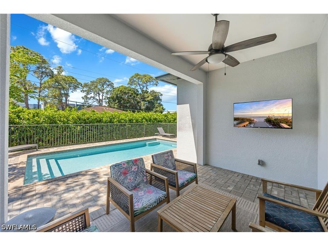 3552 Hibiscus Avenue Naples FL 34104 226017641 image22