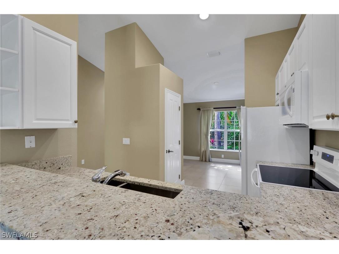 3555 Avion Woods Court #501 Naples FL 34104 226010723 image14