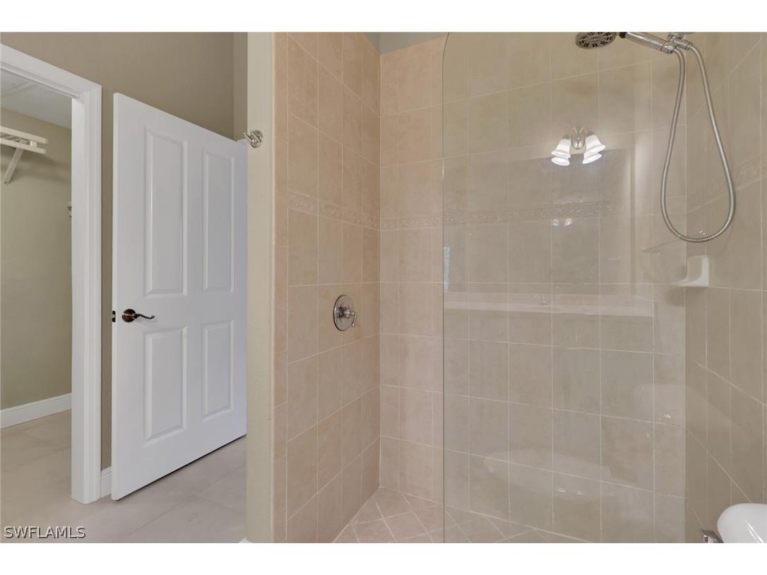 3555 Avion Woods Court #501 Naples FL 34104 226010723 image27