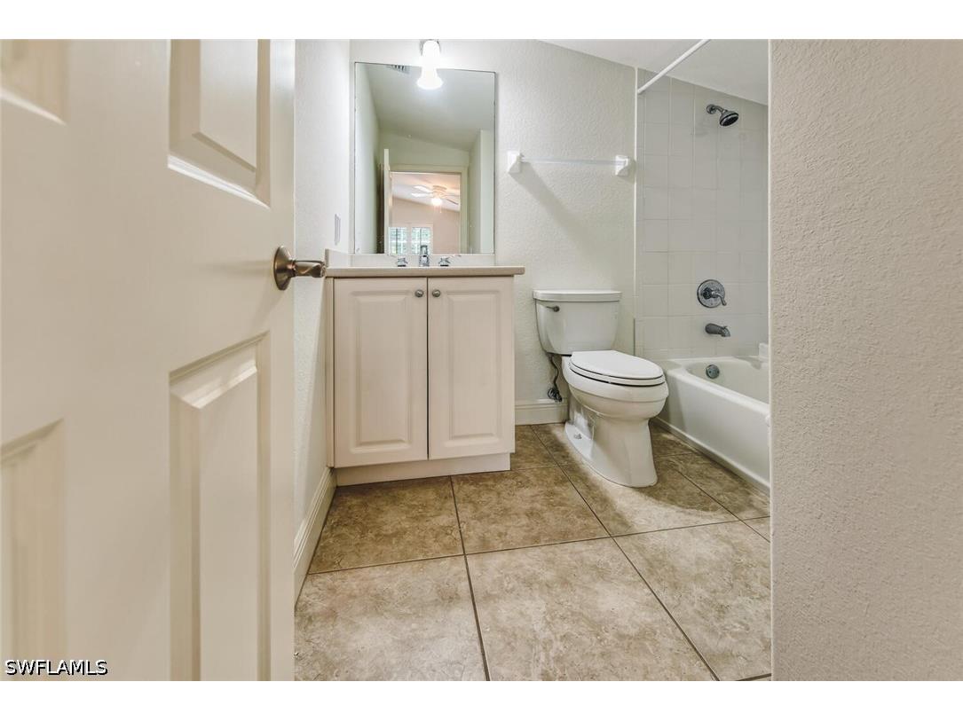 3555 Avion Woods Court #503 Naples FL 34104 226011179 image18