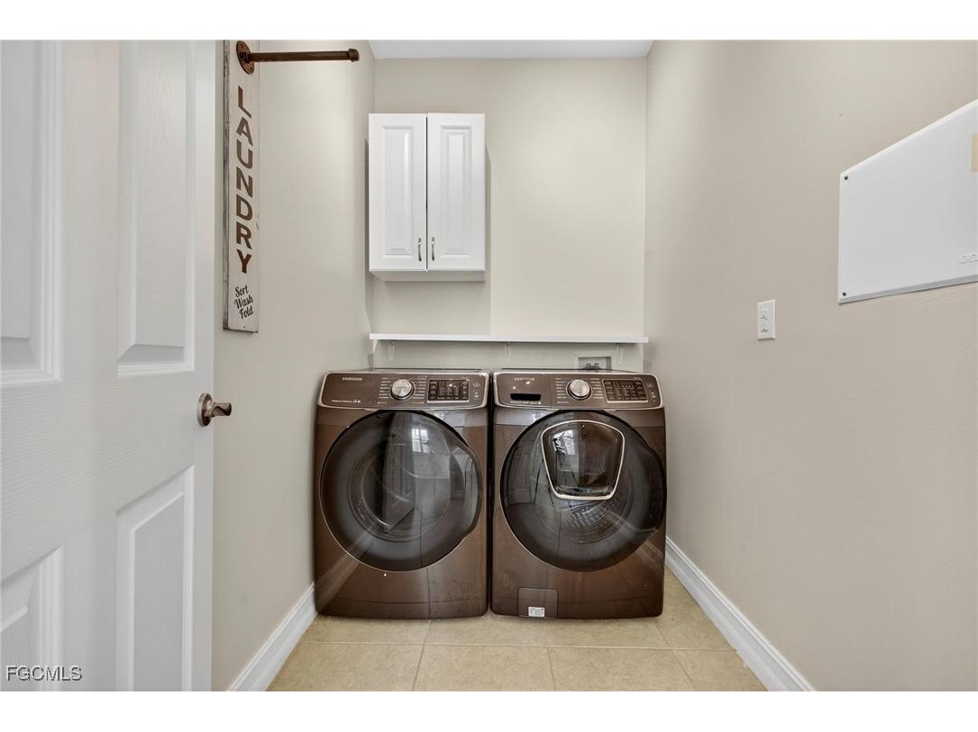 3556 Brittons Court Fort Myers FL 33916 2025011230 image33