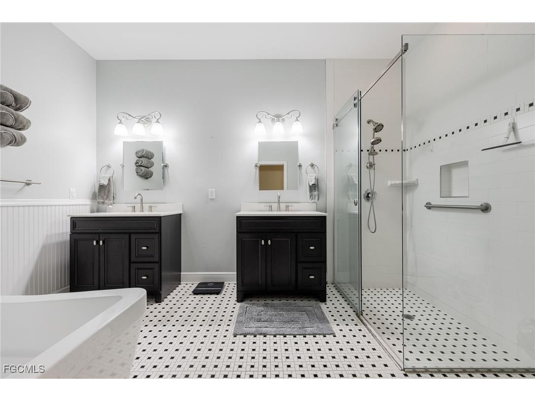 3557 Sea Holly Lane Saint James City FL 33956 2026005309 image22